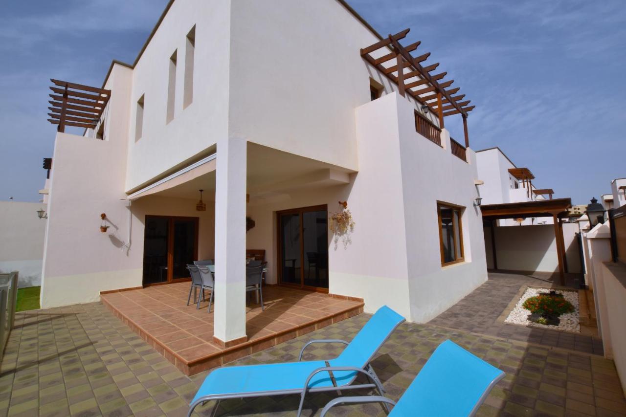 Casahost Casa Oceano Lanzarote Villa กอสตา เตกีสเซ ภายนอก รูปภาพ